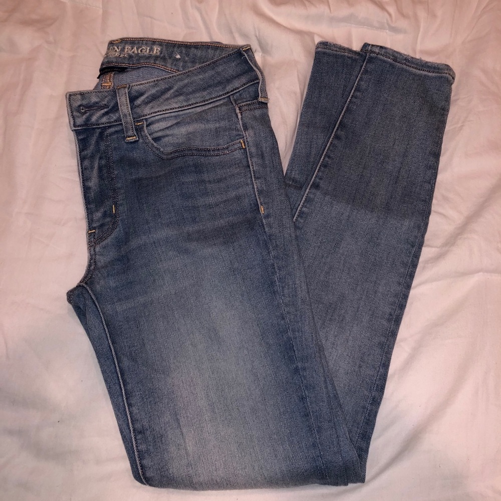 American eagle medium wash jegging size 6